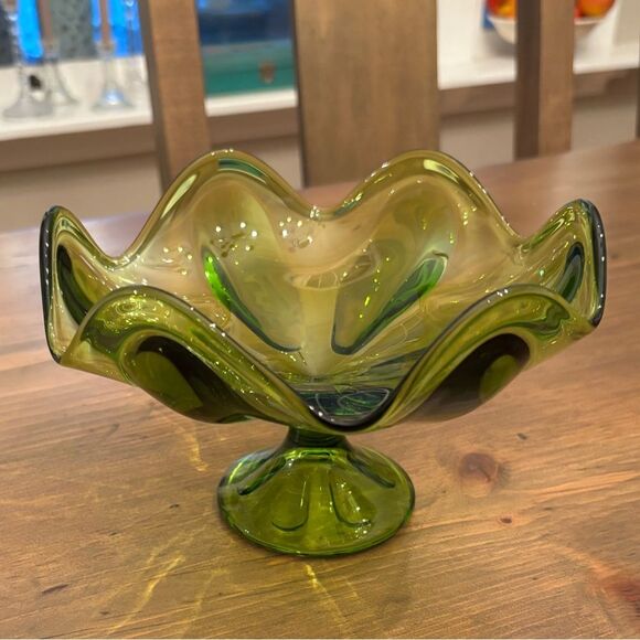 1960s VIKING EPIC  6 PETAL Petal LARGE GREEN GLASS COMPOTE MD CENTURY FOOTED - Picture 7 of 7